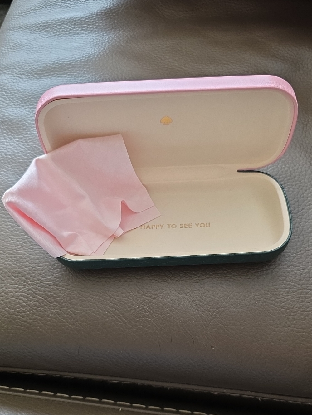 Kate Spade New York hard-shell eyeglasses case  Pink And green.